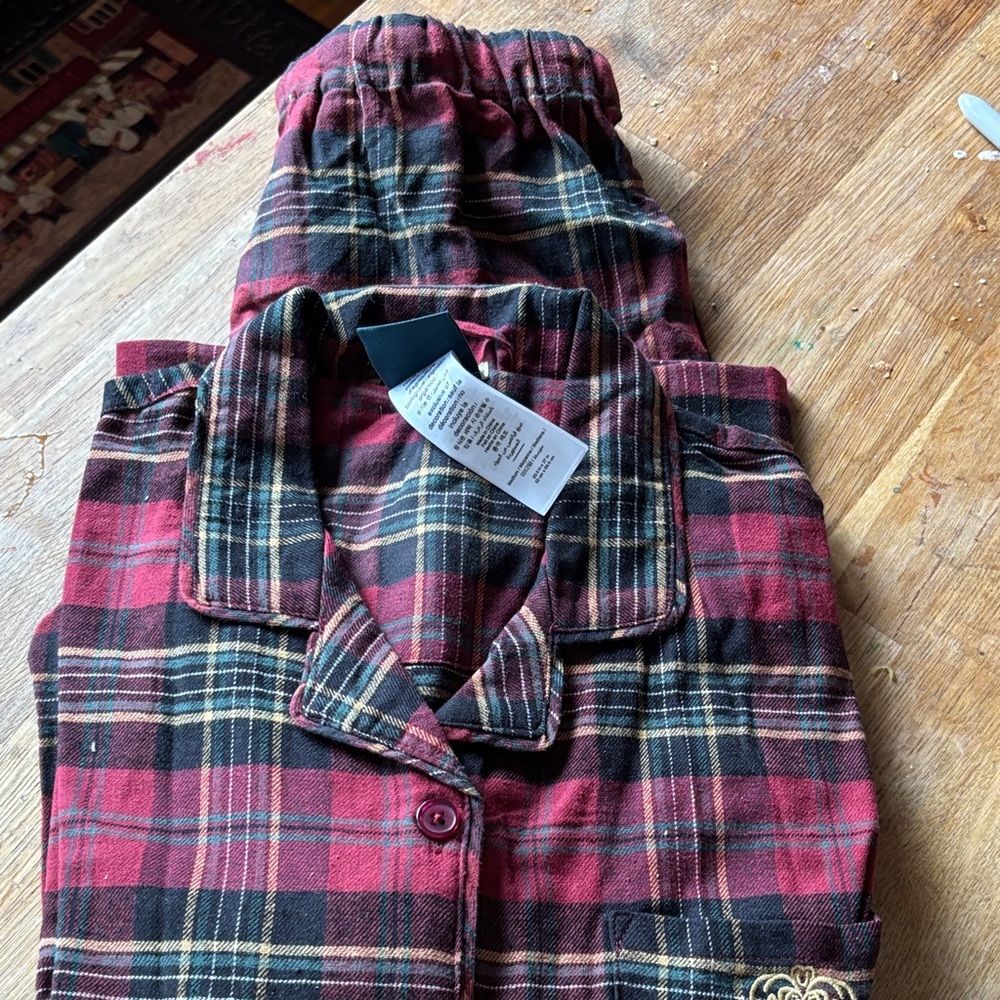 Women's Red and Black Plaid Flannel Pajama Set